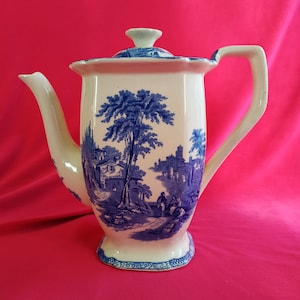 Vintage Adams Staffordshire England coffee pot/teapot/Adams Est 1657