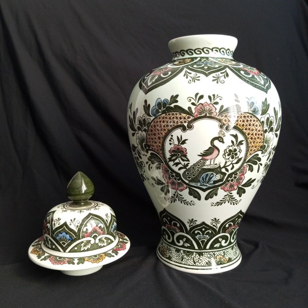 VILLEROY&BOCH Vase model PAON, Villeroy Boch vintage ceramic, Chic home decor
