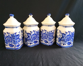 Set of 4 spice jars Royal Delfts Blauw Handwerk .Delft blue and white ceramic . Porcelain spice jars. Vintage Delft Ceramic