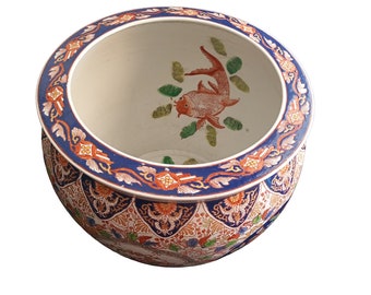 Stara chińska porcelana Satsuma Geisha/Royal Court Tall Koi Fish Bowl. Stara orientalna chińska dekoracyjna doniczka/różany medalion/ryba Koi