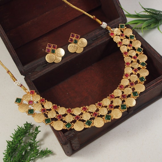Kempu stone deals jewellery
