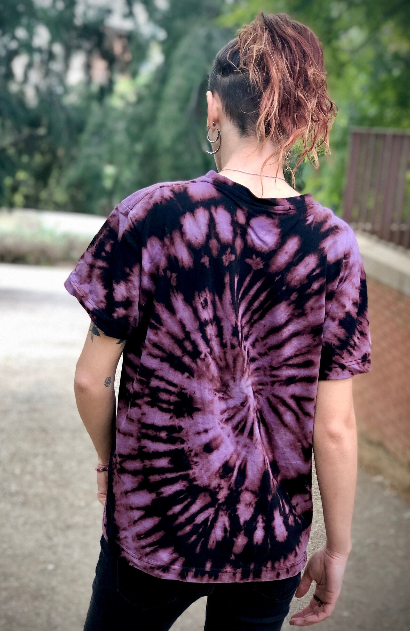 reverse tie dye t shirt