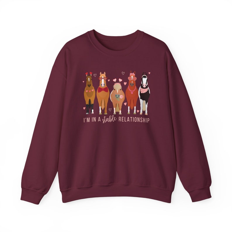 Valentines Day Horse Sweatshirt Horse Sweater for Women Horse Gifts Horse Shirt Equestrian Valentine Horse Crewneck Lover Gift Sweat Shirts Maroon