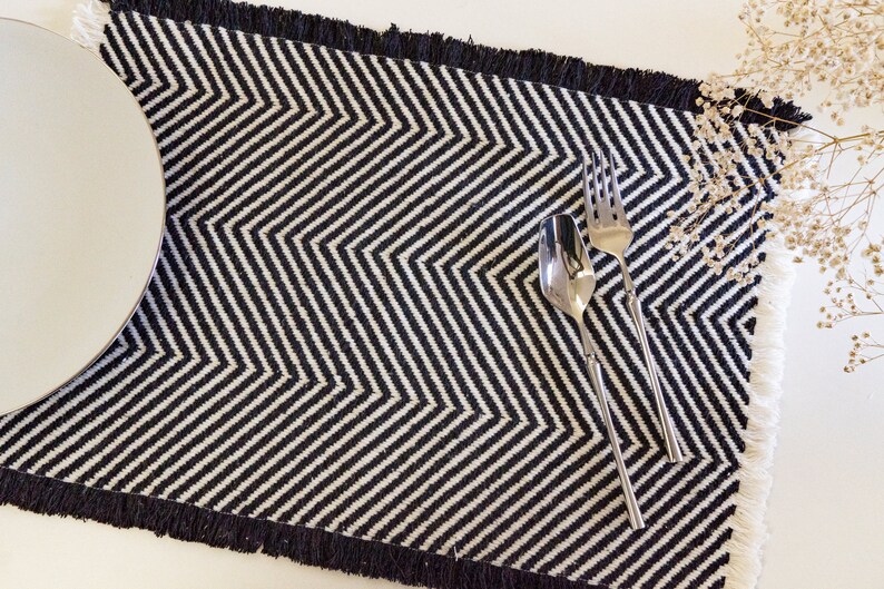 Chevron grey. 13x19 handwoven, handmade cotton linen placemat. Decorative table mat. Boho grey white chevron dining table linen image 2