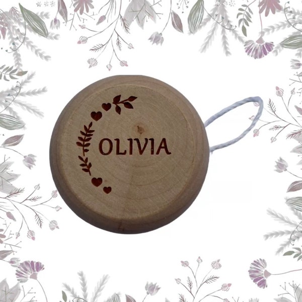 Personalised Wooden Yoyo, Wooden Yoyo, Classic Yoyo Gift, Wedding Favour, Engraved Yoyo, Bridesmaid Page Boy Gift, Retro Toy Gift,