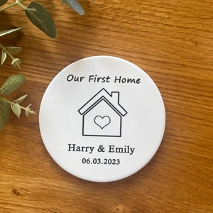 Unser erstes Haus Untersetzer, Umzug, unser erstes Haus, sein Untersetzer-Set, personalisiertes Zuhause, neues Haus, personalisiertes neues Zuhause Geschenk