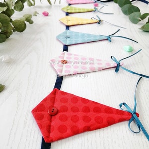 Bunting flags Flying kyte dots Handmade Wallhanging Homedecor Celebration Holiday
