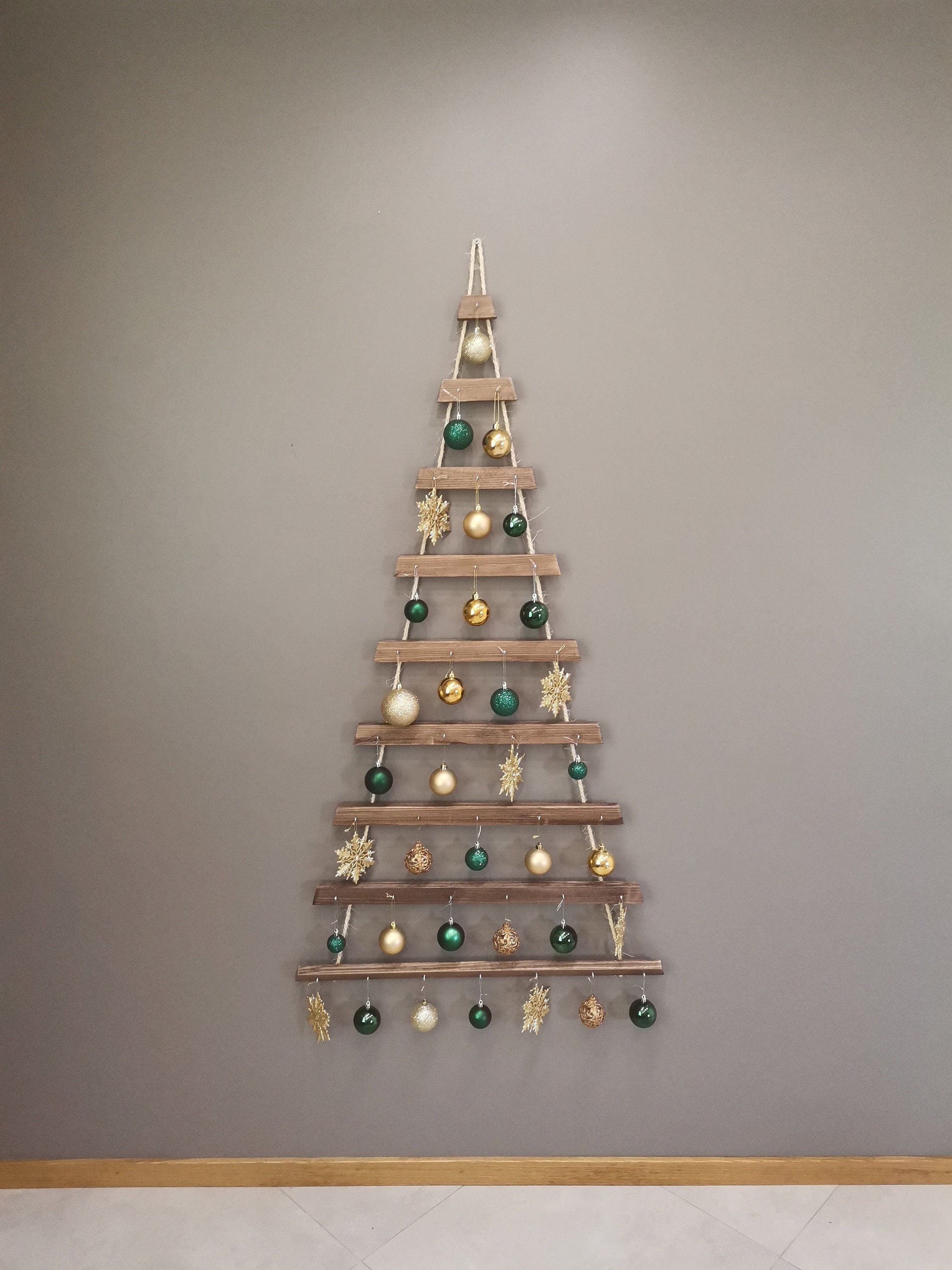 Christmas tree on wall deals