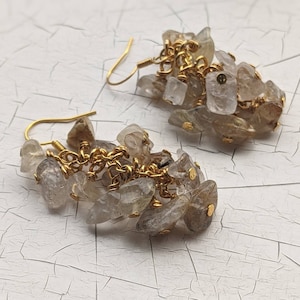 Gold Quartz Cluster Earrings image 1
