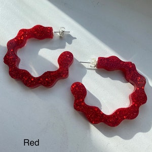 Wavy Resin Hoop Earrings