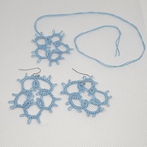 Tatted Flower Earrings and Necklace Set