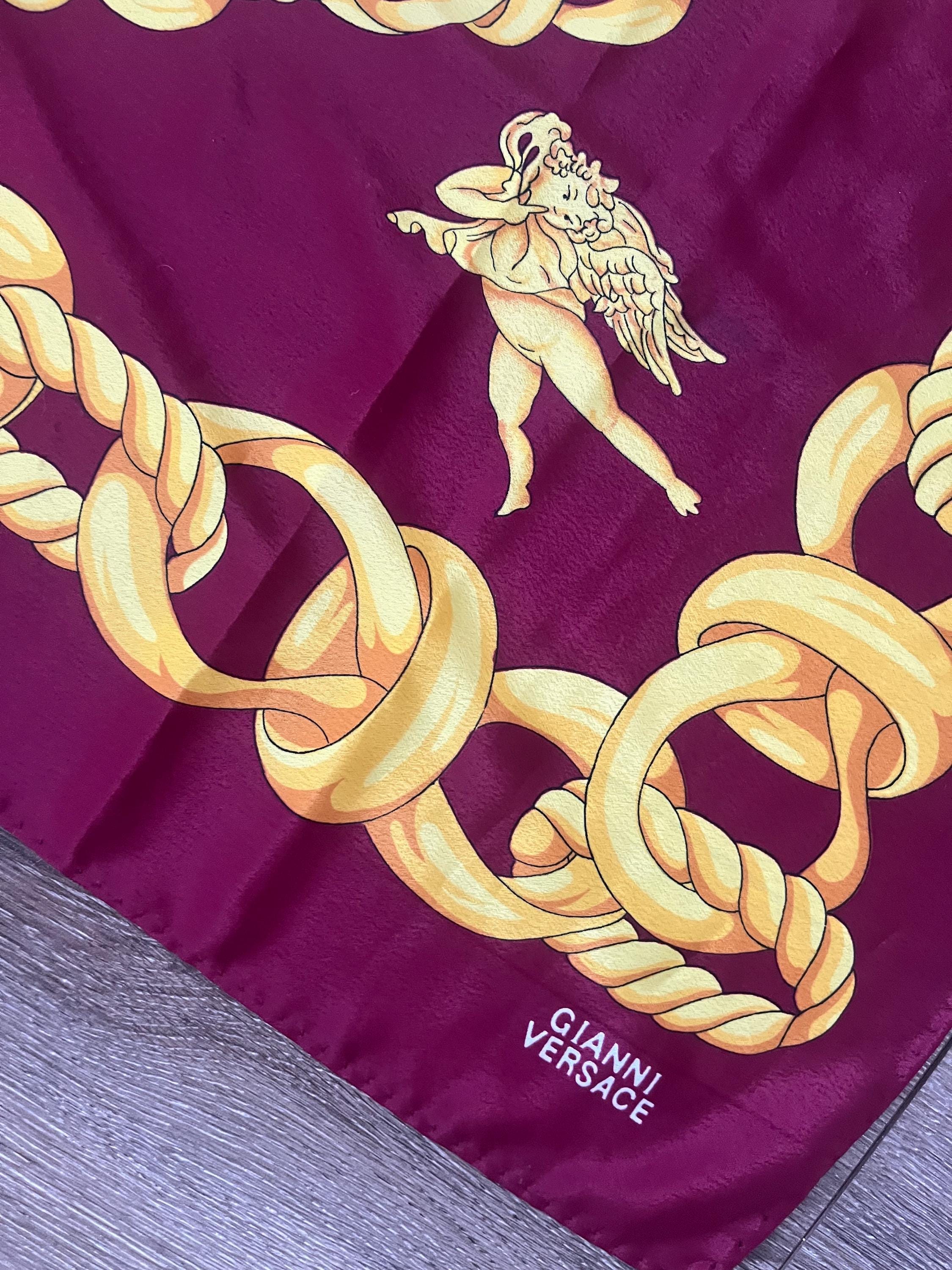 【関税＆送料込み】Versace Scarves 81NITmPEPCL._SY350_QL65_.jpg