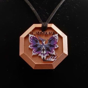 Shrieking Legiana Coin Pendant