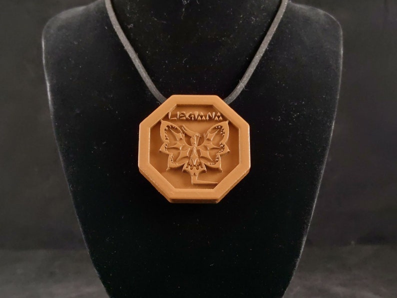 Legiana Pendant Unpainted