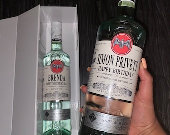 Gepersonaliseerde Bacardi Rum LABEL ALLEEN - Perfect cadeau voor een rumliefhebber - Elke naam + elk bericht - Geschikt voor flessen van 700 ml of 1L