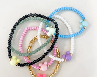 Set of 2 Mouse Head Charm Beaded Stretch Bracelets | Mickey Minnie | Disney World Disneyland Inspired | Matching Family Friends Kids Gold