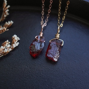 Raw Garnet Necklace • January Birthstone • 2nd Anniversary Gift • Raw Crystal Necklace • Garnet Gemstone Pendant • Capricorn Zodiac Gift