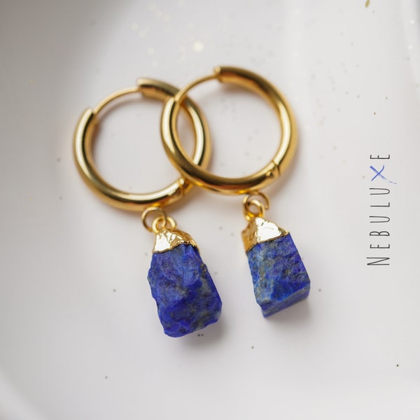 Pendientes Lapis Lazuli, Pendientes de cristal crudo, Pendientes de aro de plata dorada, Joyería Lapis Lazuli, Pendientes Huggie, Aros de piedras preciosas