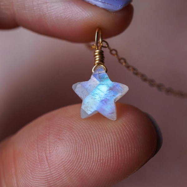 Moonstone Star Necklace • June Birthstone • Star Necklace • Rainbow Moonstone Pendant • Gemini Zodiac Necklace • Celestial Necklace