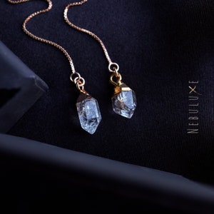 Orecchini con diamanti grezzi, orecchini in oro, gioielli con diamanti Herkimer, regalo di compleanno di aprile, orecchini con pietre portafortuna, orecchini da sposa Boho