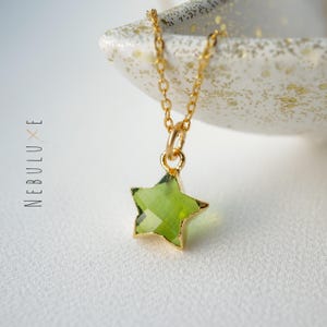 Peridot Stern Halskette, August Geburtsstein Sommer Halskette, Peridot Ohrringe, Leo Sternzeichen Geschenk, himmlischer Hochzeitsschmuck