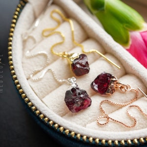 Red Garnet Earrings, Gold Silver Threader Earrings, January Birthday Gift, Boho Bridal Bridesmaid Earrings, 2nd Anniversary Gift for Her