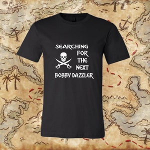 Treasure Hunter Shirt ∙ Metal Detecting Shirt ∙ graphic shirt ∙ Treasure Hunt ∙ Unique T-shirt