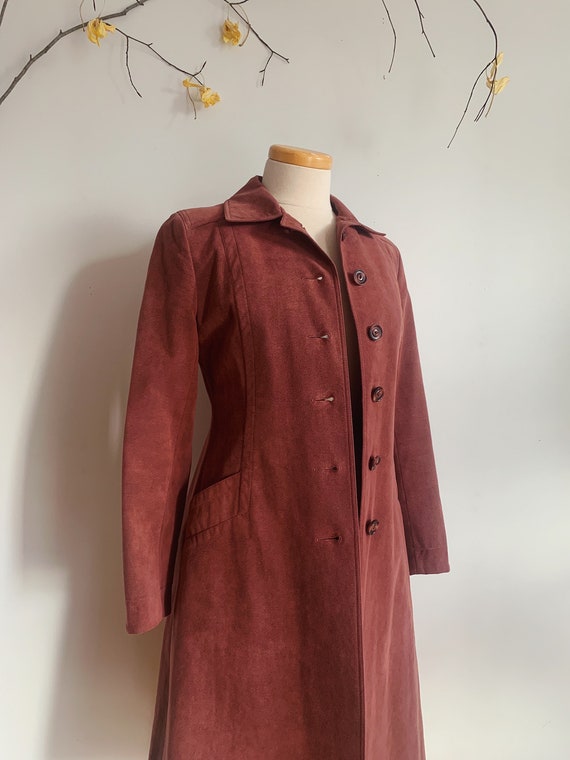 60s 70s Dusty Rose Faux Suede Mid Length Trench C… - image 2