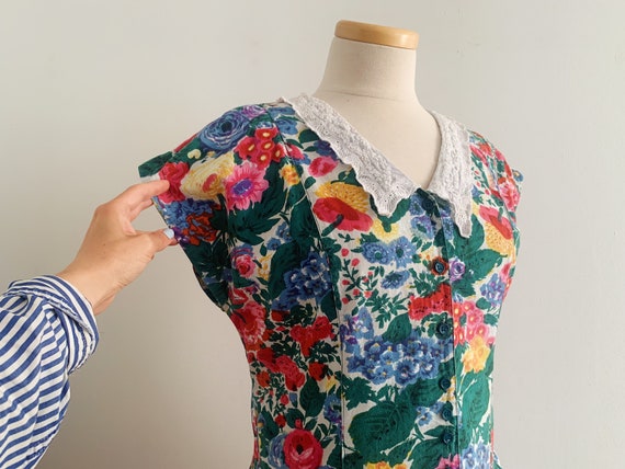 80s does 50s Floral Cotton Dress w/ Lace Collar D… - image 3