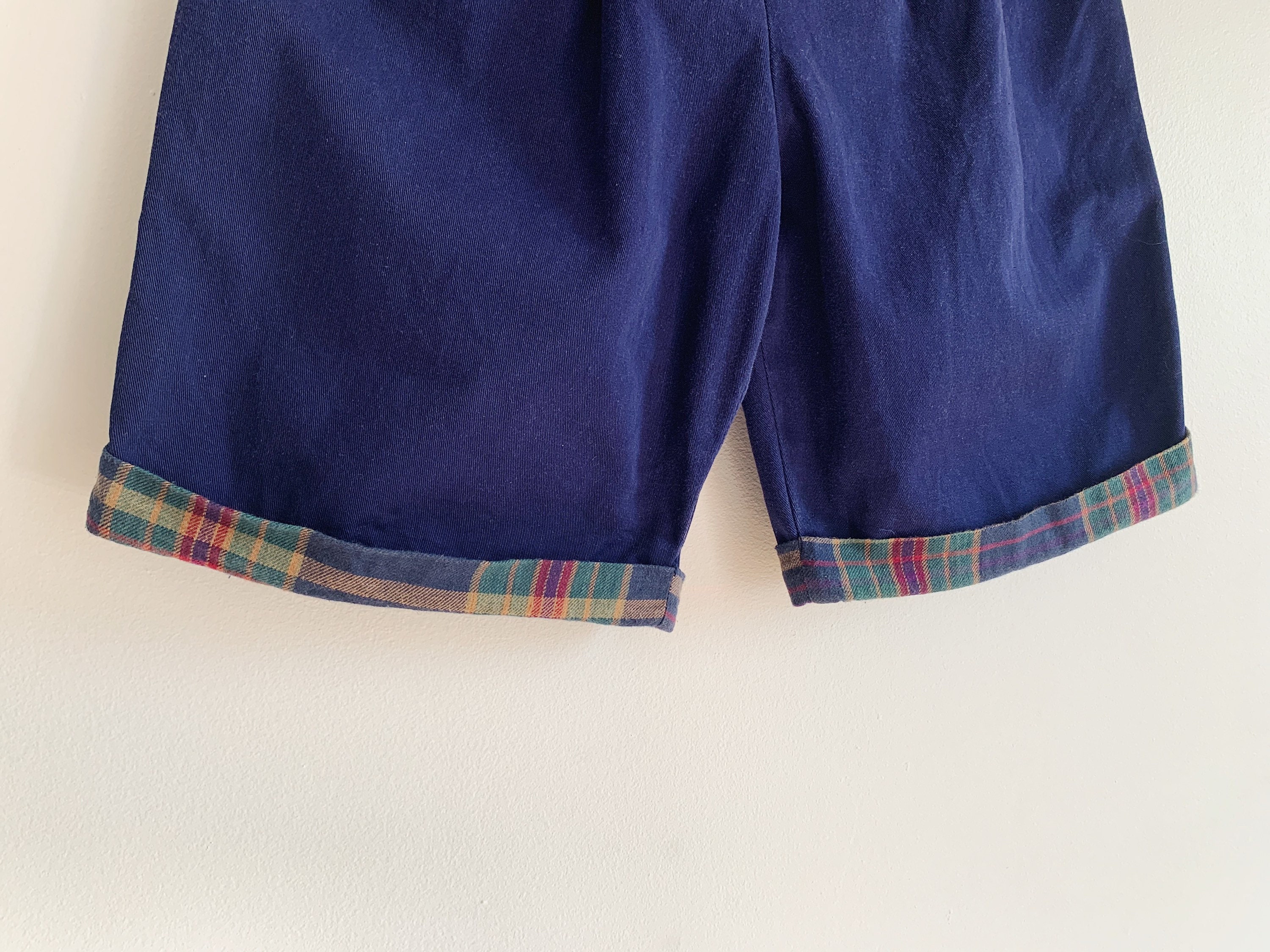 90s Navy Cotton Pleated High Waist Short W/ Plaid Flannel