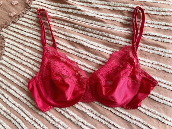 Vintage 70s 80s bra - Gem