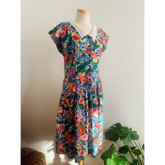 80s does 50s Floral Cotton Dress w/ Lace Collar D… - image 1