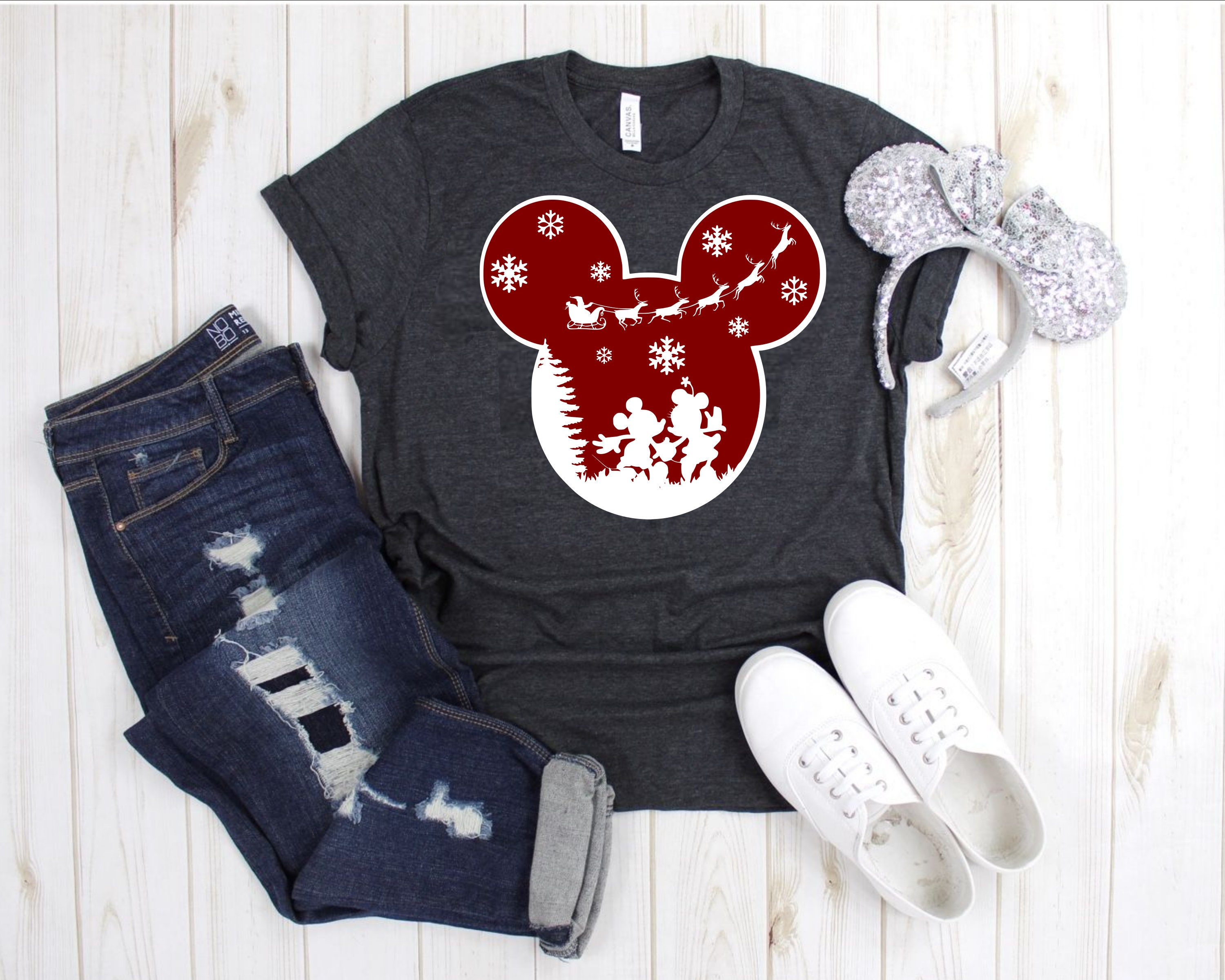 Free Free 77 Disney Navidad Svg SVG PNG EPS DXF File