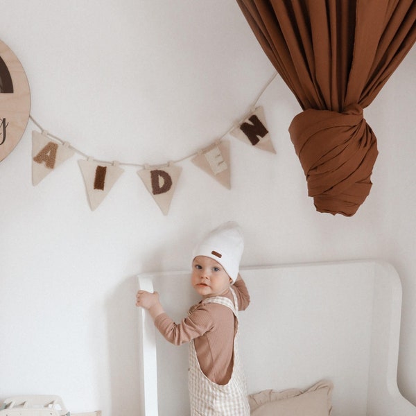 Bruant personnalisé | Bannière nominative | Guirlande de pépinière personnalisée | Décoration drapeau pour chambre d'enfant | Bannière drapeau |