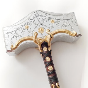 Mjolnir | God Of War | Thor&#39;s Hammer | Deluxe Edition Replica