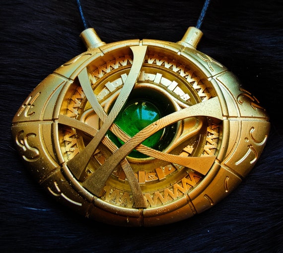 Eye of Agamotto Necklace (2nd. Version)