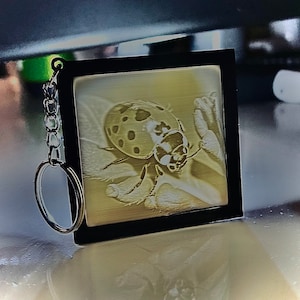 Custom Photo Keychain - 3D Lithophane Art, Personalized Mini Portrait, Handmade Unique Charm, Wedding Favor Gift Idea