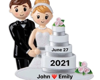 Couple Wedding Personalized Ornament with Cake - Couple Married with Cake Personalized Ornament - 1st Married Christmas Ornament
