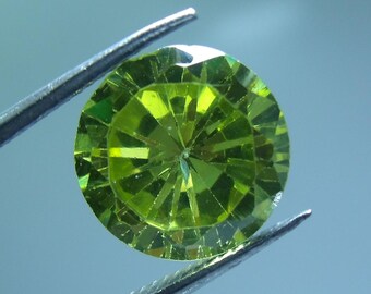 Lemon Green Round CZ Stone, 10mm Brilliant Cut, Loose Cubic Zirconia, Gemstone Diamond Look Jewelry Supply, Ring Setting Stone, USA Trending