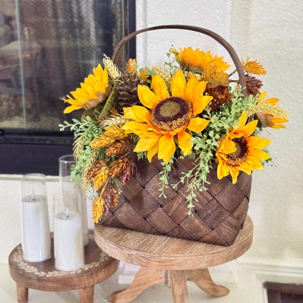Rustic Sunflower Basket Arrangement, Fall Farmhouse Decor Centerpiece, Fall Centerpiece for Table, Fall Decor