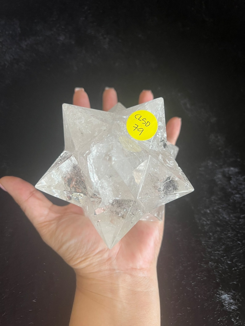 This is an XL genuine Clear Quartz Stellated Dodecahedron that has been cleansed and infused with Reiki. This gorgeous Clear Quartz Star is big and weighs 1.75 lbs! This is Sacred Geometry and Metatron's Cube.