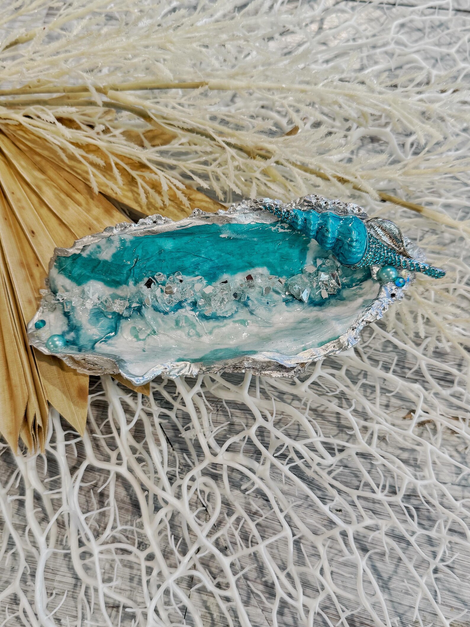 Spanish Blue Tile Decoupage Ceramic Oyster Shells main image 0