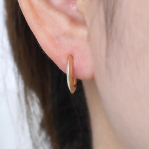 10K Solid Gold Plain Hoop Earring, Dainty Round Thick Gold Huggie, Multi Size Earlobe Helix Nose Piercing, Unisex Minimalist Cartilage Ring