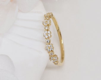 14k Real Solid Gold Dainty flower Ring, Solid Gold Petal Ring, Real Gold Stackable Ring, Wedding Ring, Personalized Jewelry.