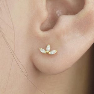 Pendiente de moissanita con corte marquesa en oro macizo de 14 quilates, pendiente de lóbulo de piedra preciosa con corte marquesa en oro macizo, pendiente de mariposa con diamantes de 14 quilates