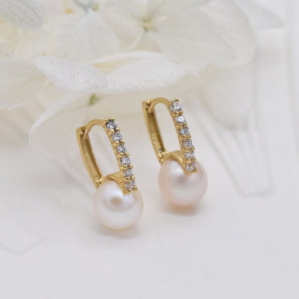 Créoles en or massif 10 carats avec perles | Perle d'eau douce | Boucles d'oreilles zircone cubique, cadeau fête des mères, cadeau pour maman, cadeau pour elle