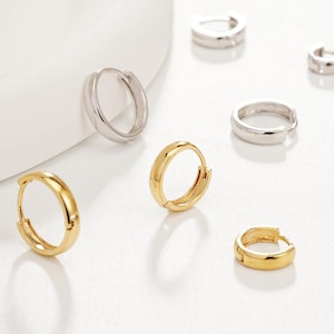 10K Solid Gold Multi-Size Hoop Earring, Gold Chunky Huggie Hoop, White Gold Earlobe Cartilage Huggie Hoop, Everyday Wear Hoop Earring