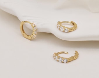 14K Solid Gold 6.3mm Gemstone Helix Earring,Cartilage Ring,Cartilage Earrings,Gold Cartilage Hoop,Tragus Piercing,Helix Piercing.