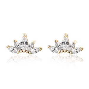 Boucle d'oreille couronne diamants en or massif 14 carats, boucle d'oreille lobe d'oreille pierres précieuses taille marquise, boucle d'oreille aile zircone cubique délicate, clou d'oreille papillon dans le dos
