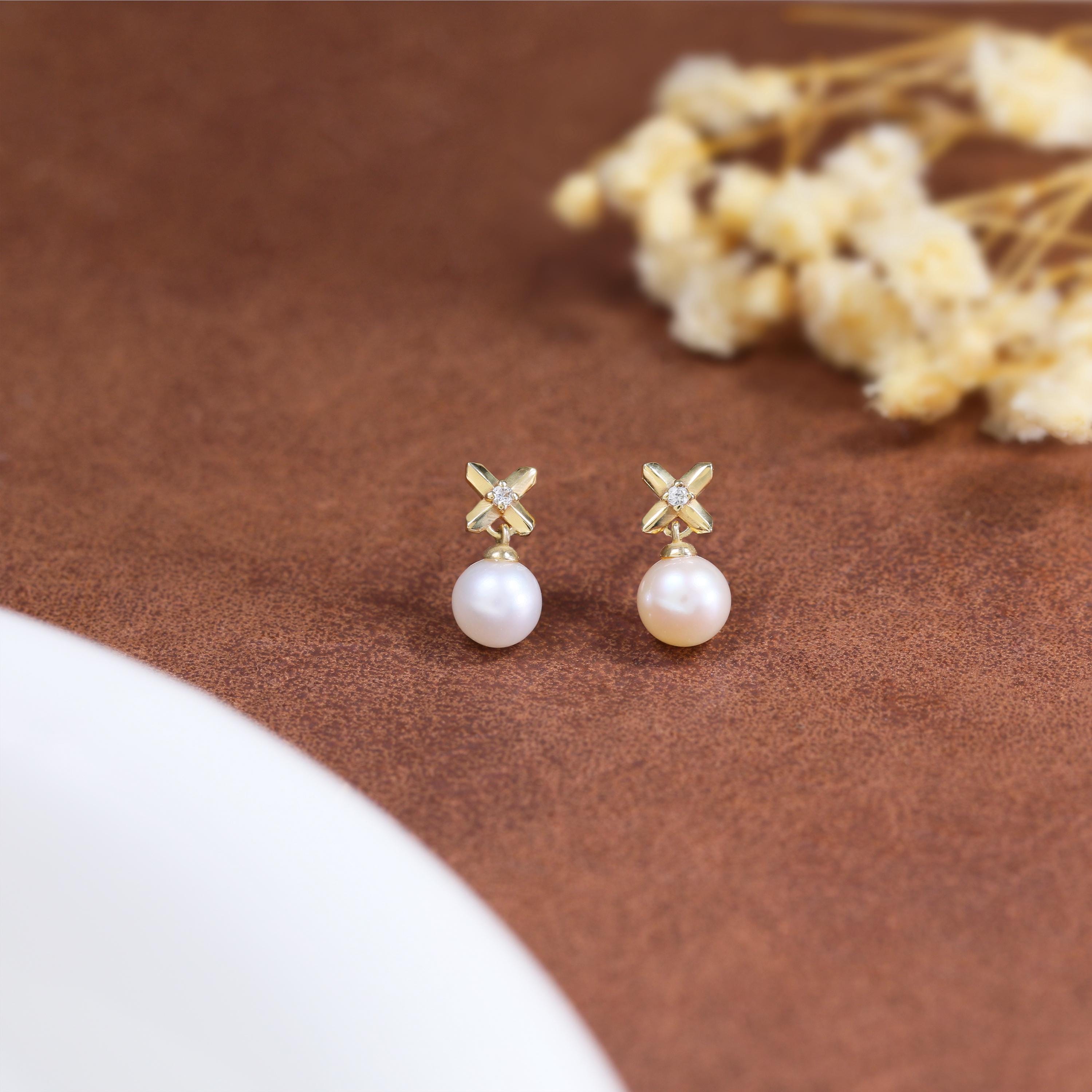 10K Solid Gold Dangle Pearl Stud Earring, Fresh Water Pearl